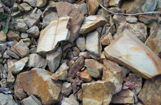 De bodem van leisteen